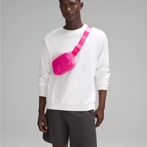 Lululemon Everywhere Belt Bag 1L- Sonic Pink/White - Picture 9 of 9